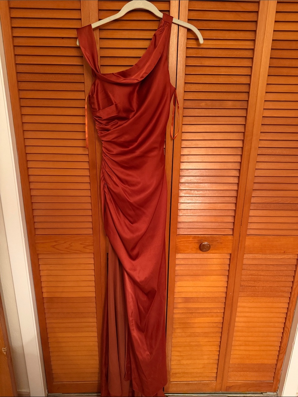 Elegant Rust Satin One-Shoulder Evening Dress